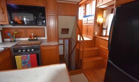 281C4254-2B04-46FC-A3CE-AC212B1B2C8B